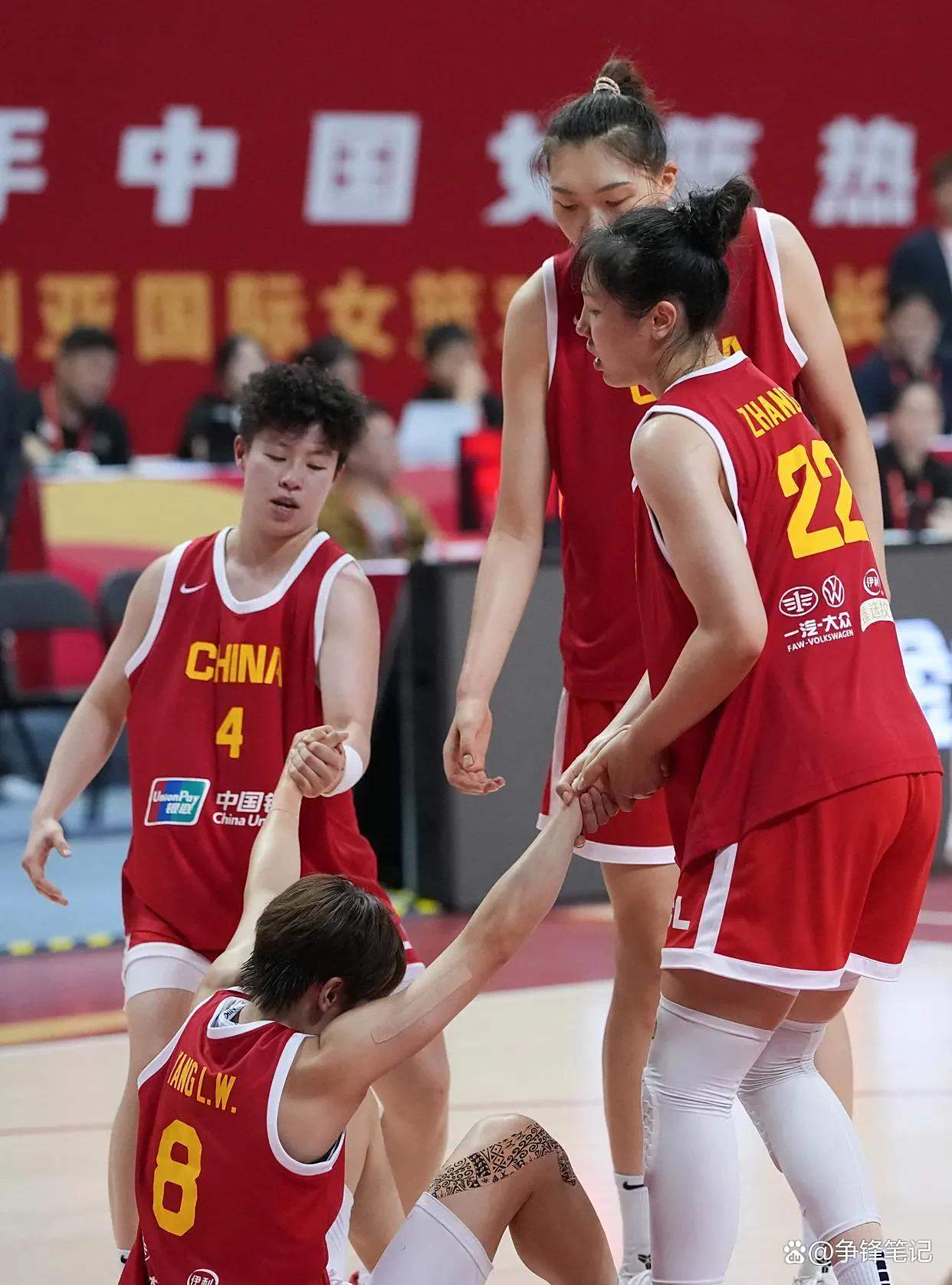 篮球赛事：澳大利亚女篮击败强敌的简单介绍