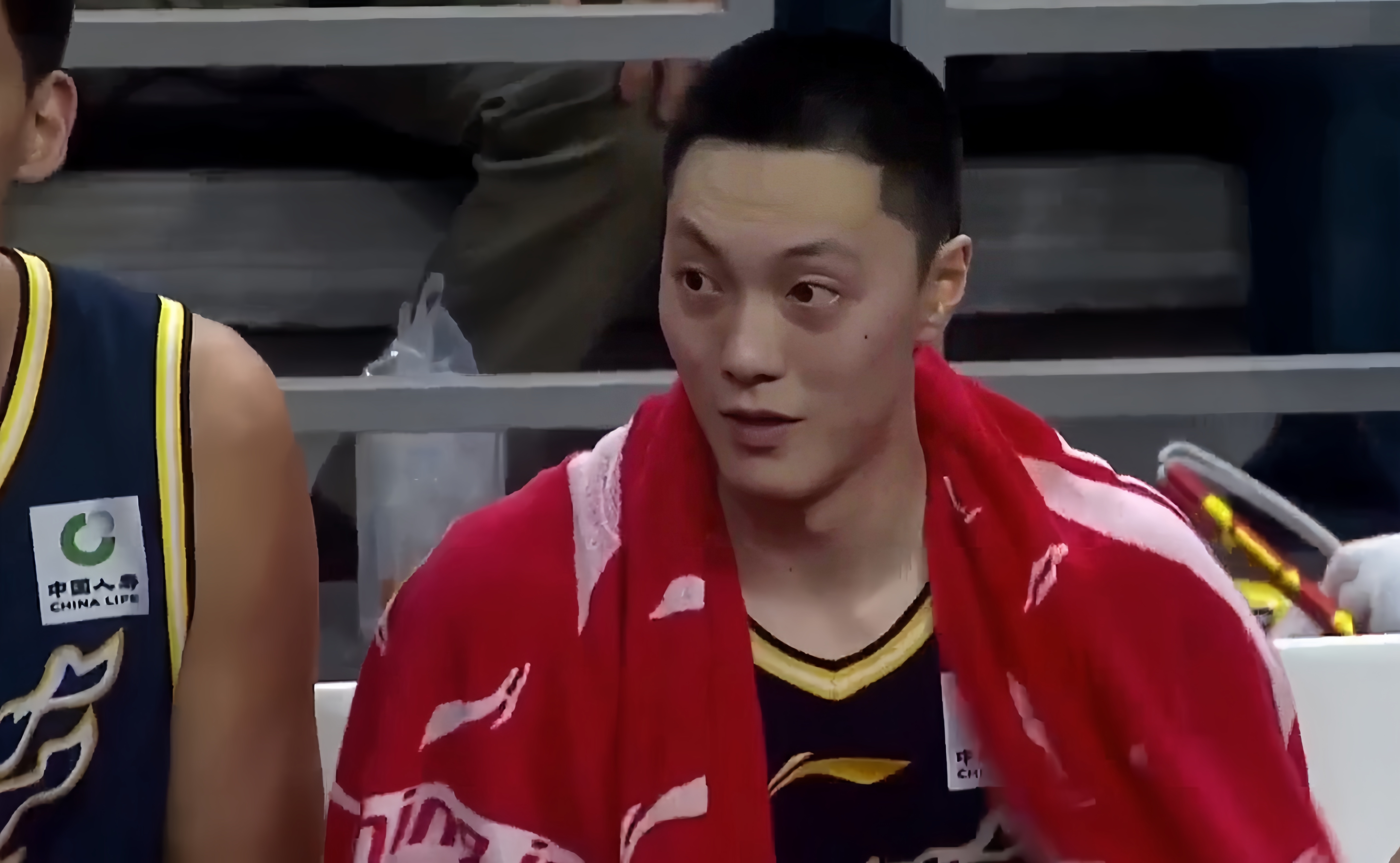 包含上海男篮迎来胜利,平稳晋级季后赛的词条 包含上海男篮迎来胜利,平稳晋级季后赛的词条