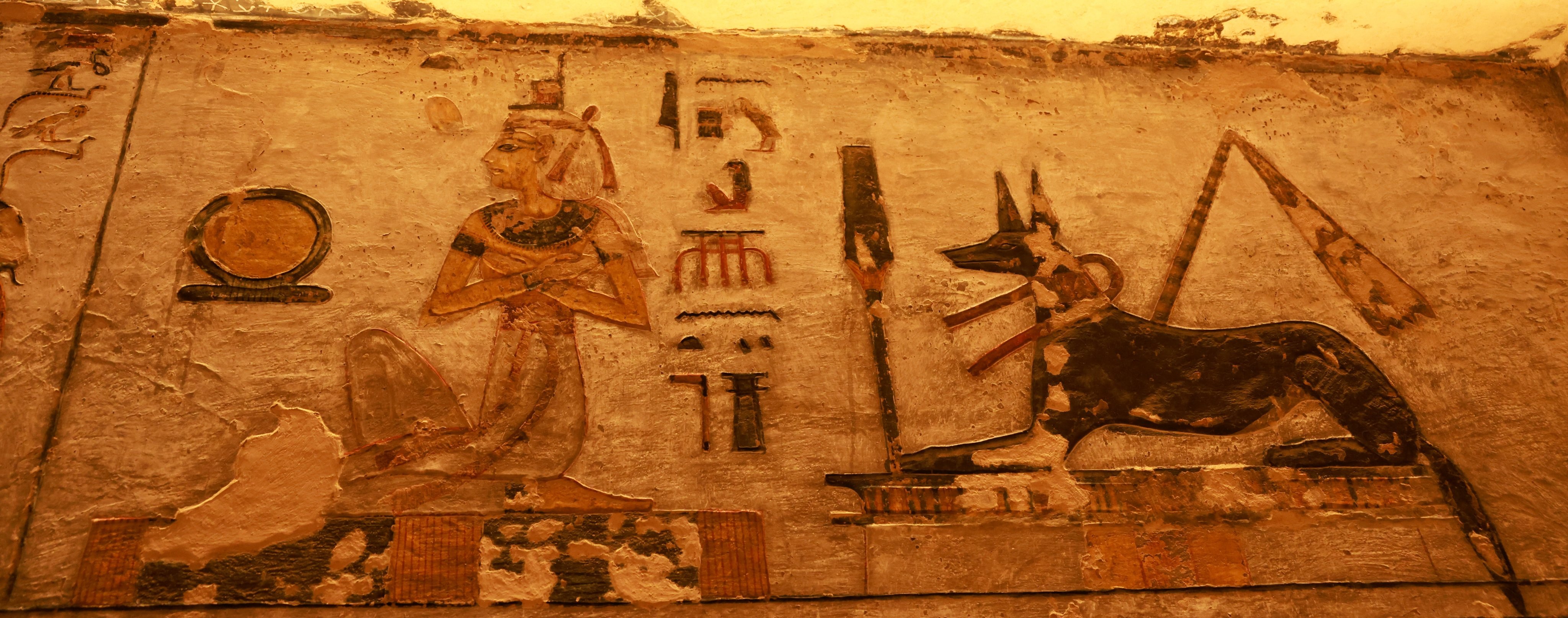 赫罗纳发现古代遗址,揭秘史前文明的奥秘 赫罗纳发现古代遗址,揭秘史前文明的奥秘