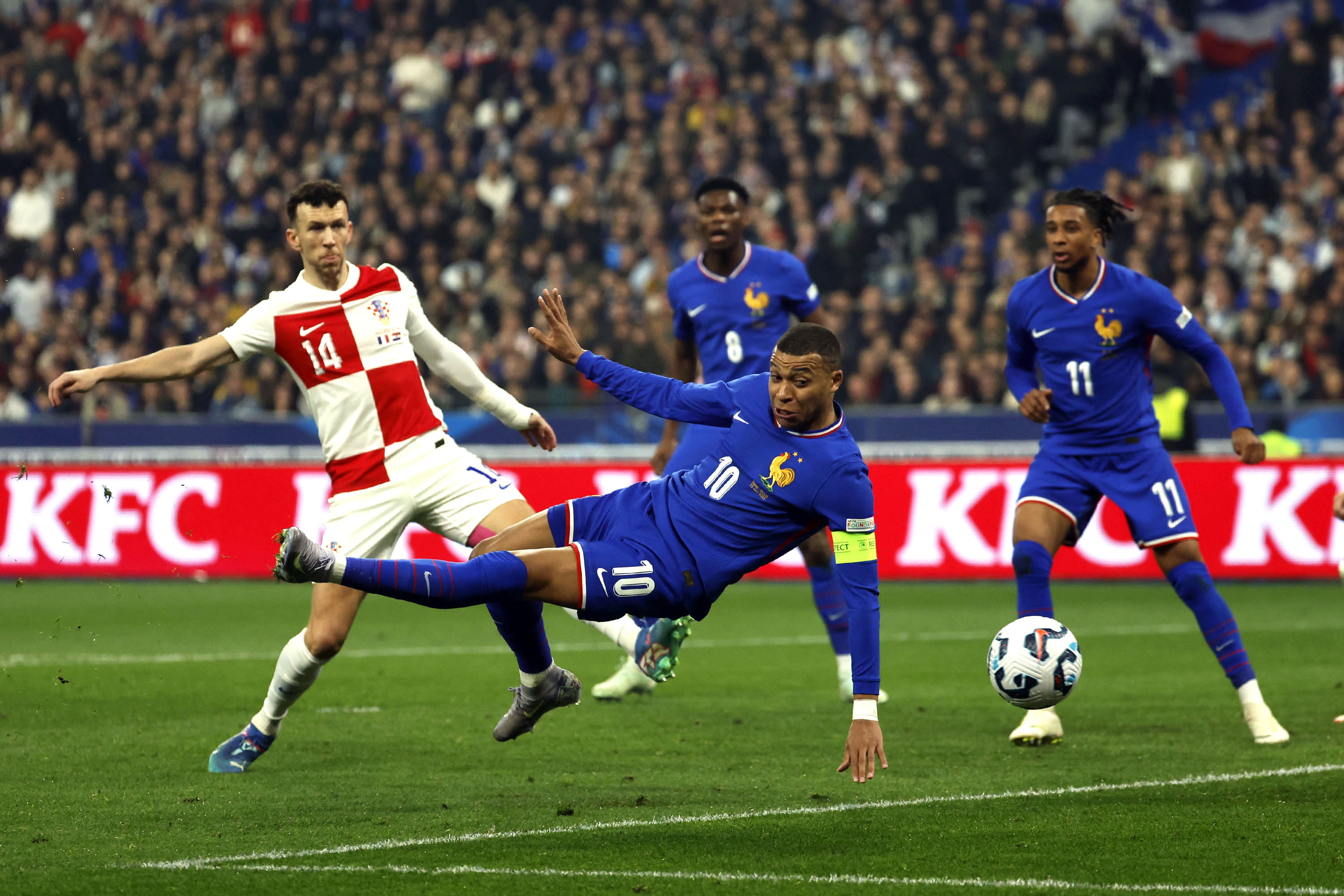 杏彩体育在线-克罗地亚赢得意大利，成功晋级欧国联四分之一决赛